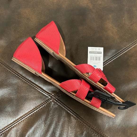 NWT Time & Tru Sandals - Picture 6 of 8